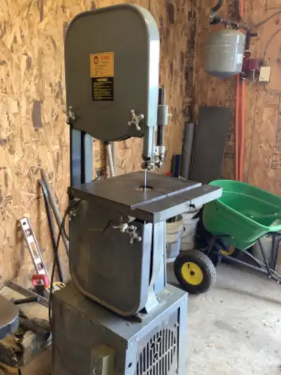 14” Ban saw Excellent condition Reason for selling…retirement $350.00. Now $300.00