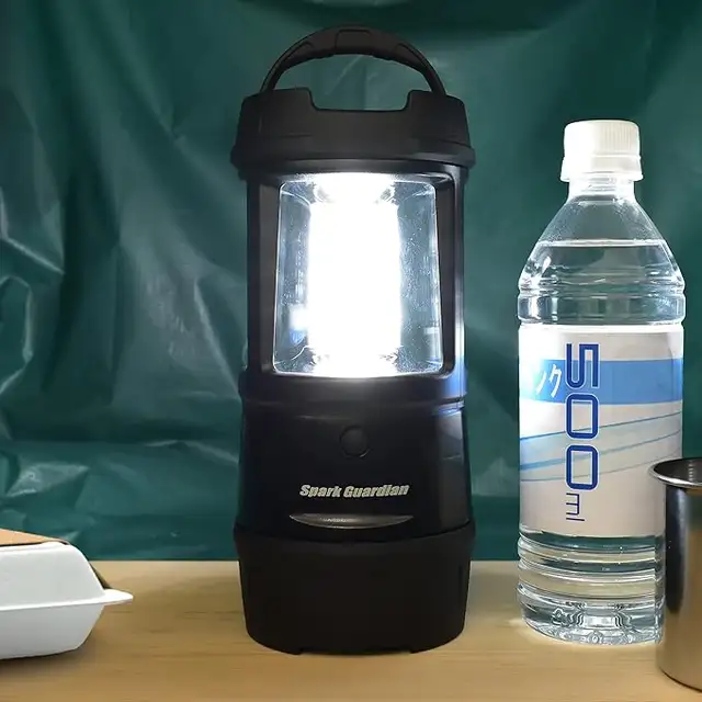 Rayovac lantern flash light in Outdoor Lighting in City of Toronto - Image 3