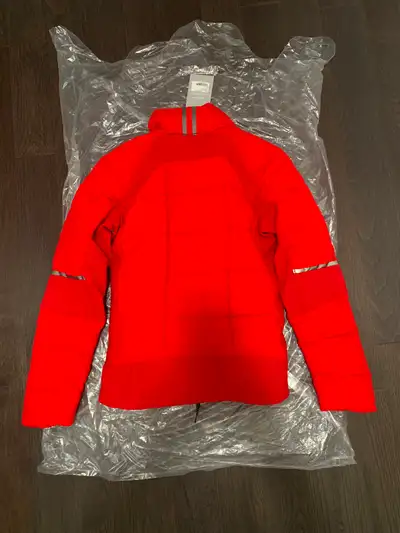 Brand new CANADA GOOSE, View more