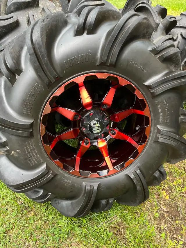 Highlifter Outlaw2 Tires and wheels in ATV Parts, Trailers & Accessories in Fredericton - Image 3