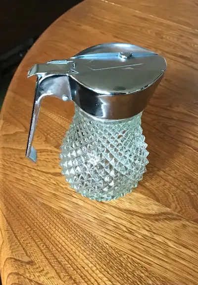 Ancien pot à sirop vaisselle, View more