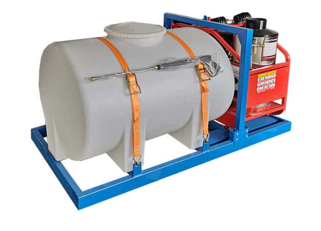 Gas-Hot Water Pressure Washer in Other in Hamilton - Image 5