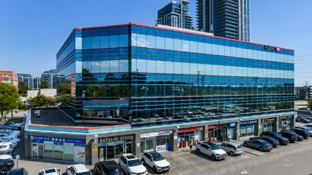 Professional Office for Sublease | Hwy 7 & Bayview | Full Office