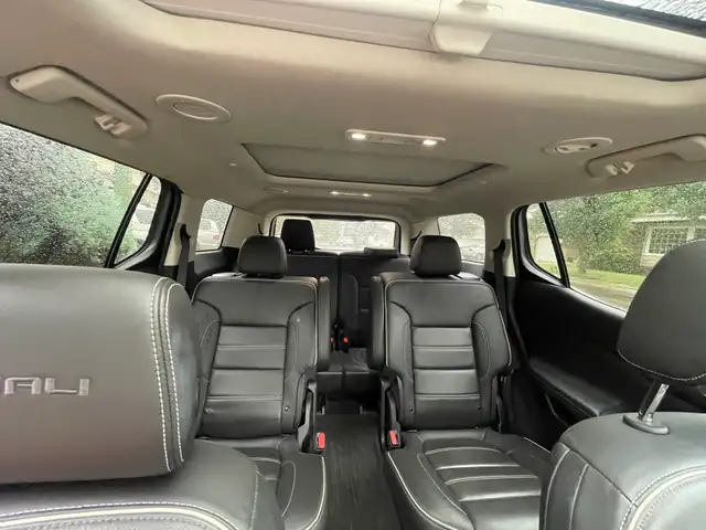 2023 GMC Acadi Denali596423536836628489