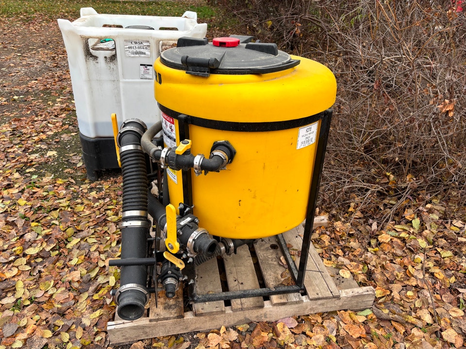 Chem Handler and Pump for sale | Farming Equipment | Prince Albert ...
