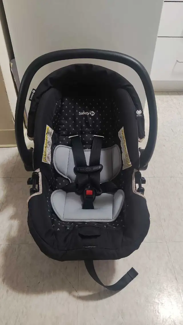 Safety 1st Infant Car Seat (Expires 2029) in Strollers, Carriers & Car Seats in Sudbury - Image 2