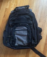 Targus 17” laptop backpack 