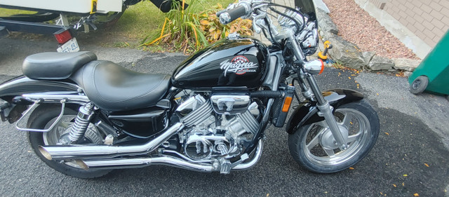 Honda Magna 750 1994 in Street, Cruisers & Choppers in Ottawa - Image 2