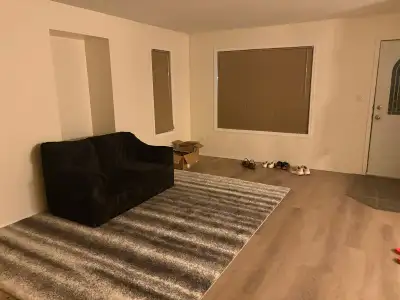 Looking for a responsible, clean, and respectful housemate to rent a private upstairs bedroom in a s...