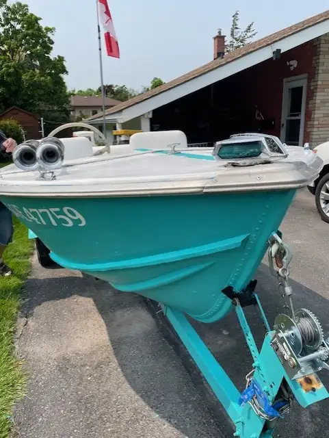Springbok Boat Motor and Trailer in Powerboats & Motorboats in Peterborough - Image 2