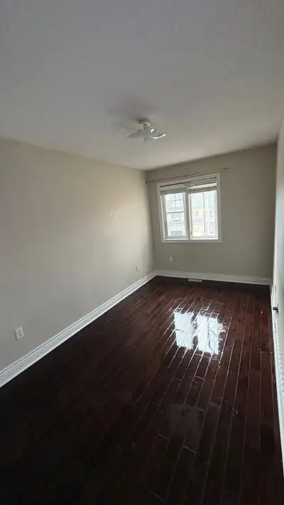 Room for rent Only for boys Near trinity common mall Dm for more information