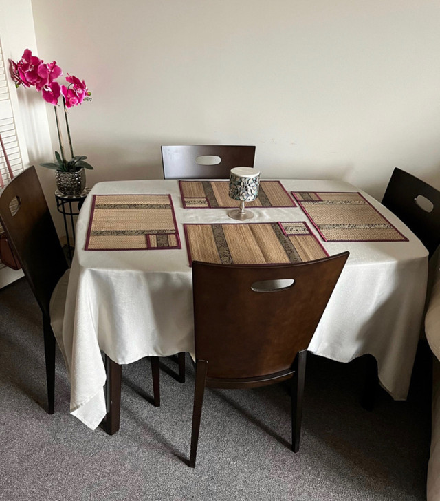 Dinning table with chairs wood in Dining Tables & Sets in City of Toronto