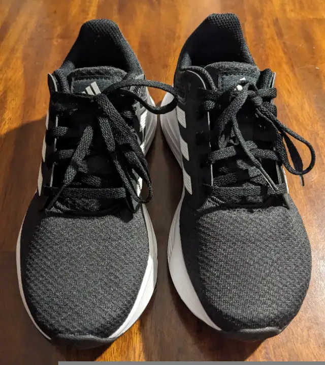 Brand New Women's Adidas Galaxy 6 Running Shoes - Size 7 in Women's - Shoes in Norfolk County - Image 5