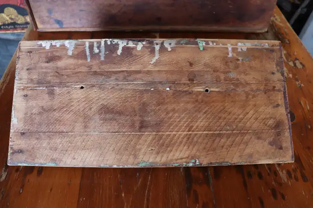 Vintage Wooden Shelf in Arts & Collectibles in London - Image 9