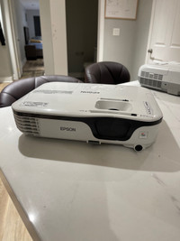 Epson EX3212 - Projector (Used)