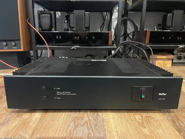 Hafler 9290 150WPC stereo hi-fi power amplifier in Stereo Systems & Home Theatre in Kingston - Image 2