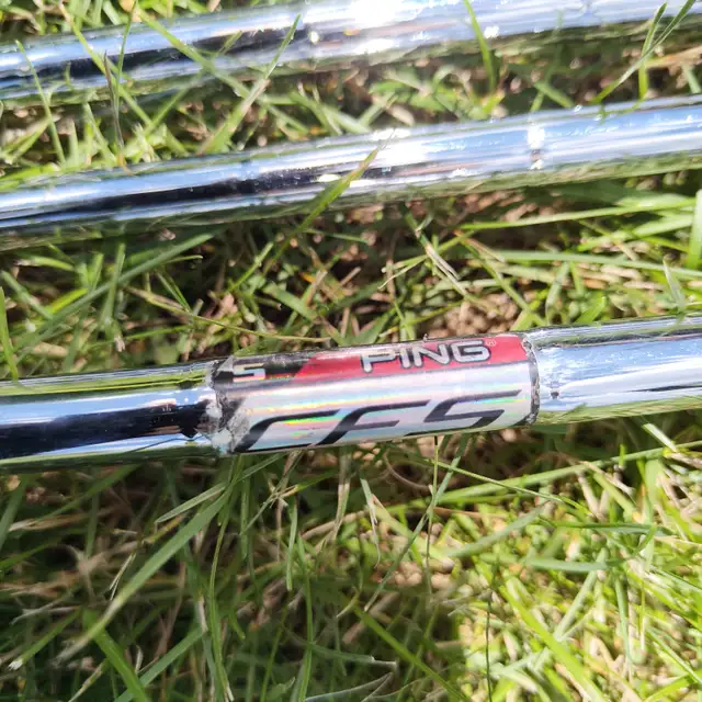 End of season  price drop. Ping Black Dot G20 RH Iron Set (4-W) in Golf in Trenton - Image 6
