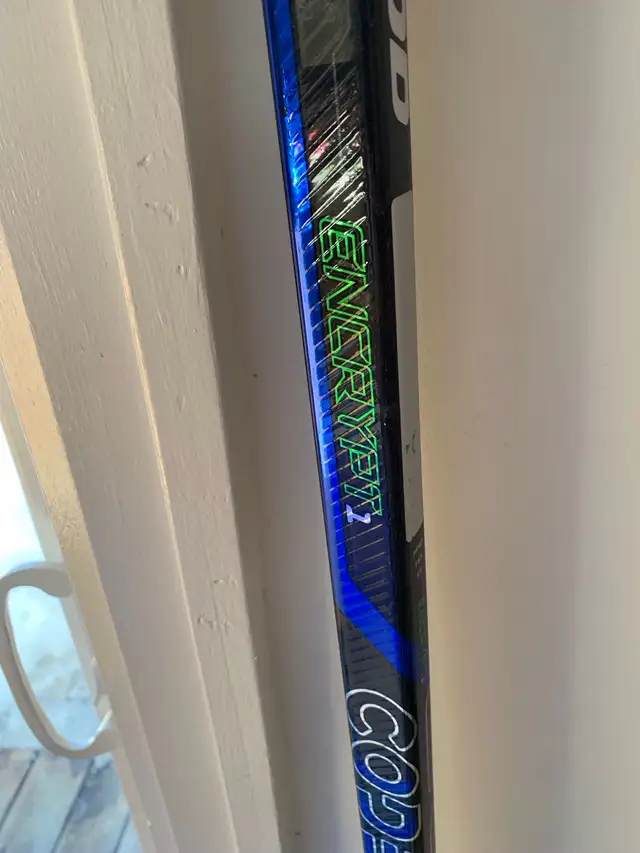 Sherwood Code Encrypt 1 Hockey Stick in Hockey in Winnipeg - Image 3