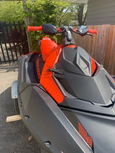 105 Hours Very well maintained All service records & Original bill of sale Comes with trailer & Cove...