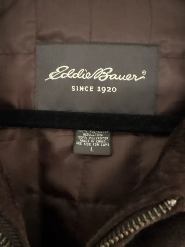 Vintage Eddie Bauer Suede jacket in Men's in Oshawa / Durham Region - Image 3