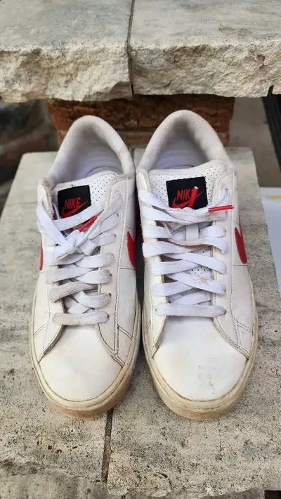 running shoes used Nike size 8.5, View more