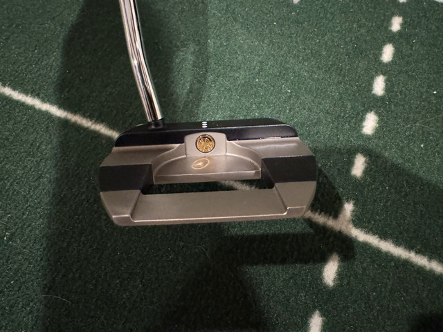 Odyssey AI 1 milled jailbird cruiser putter in Golf in Edmonton - Image 4