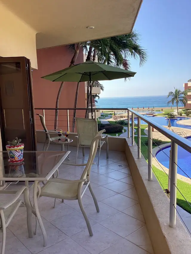 Mexican Beachfront Condo near Barra de Navidad, Jalisco in Mexico in Canada - Image 4