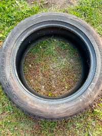 1 pneu hiver Bridgeston Blizzak 235-55-19, 19 pouces
