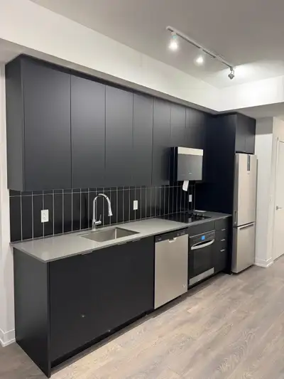 Master Bedroom with Ensuite Bathroom for Rent in Vaughan - Available March 1st Includes Parking and...