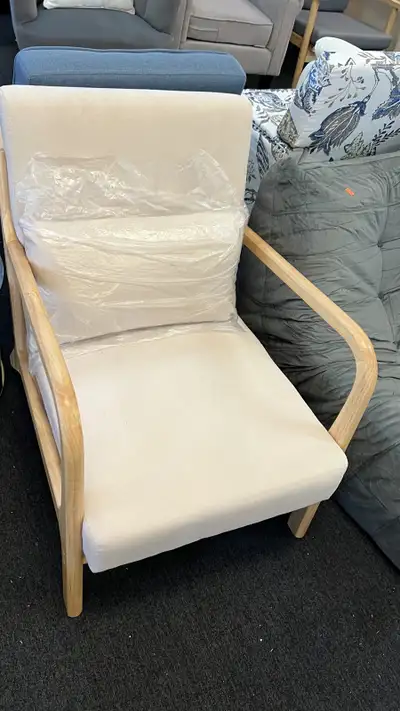 Fabric Lounge Chair, Velvet Armchair, Retro Accent Chair with Wo, View more