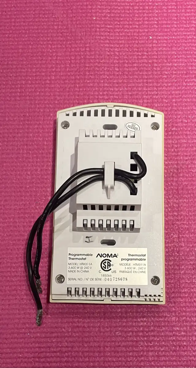 Thermostat NOMA in Heating, Cooling & Air in City of Montréal - Image 5