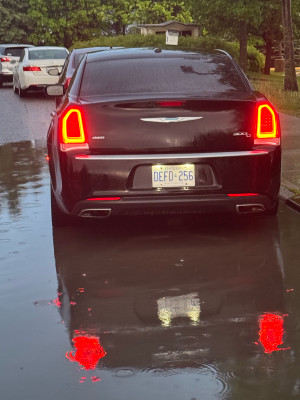 2017 Chrysler 300