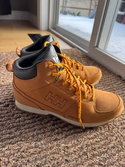 Helly Hansen boots, View more