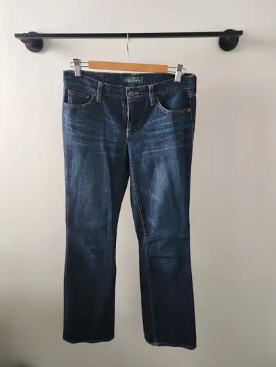 Womens size 2 Ralph Lauren jeans in very good condition, View more