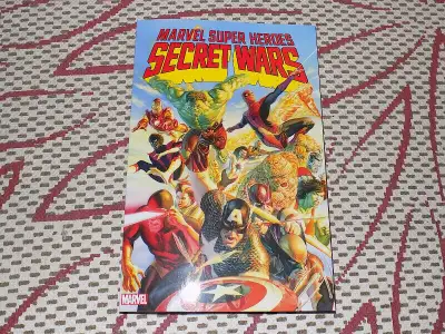 MARVEL SUPER HEROES SECRET WARS, MARVEL COMICS, TRADE PAPERBACK,, View more
