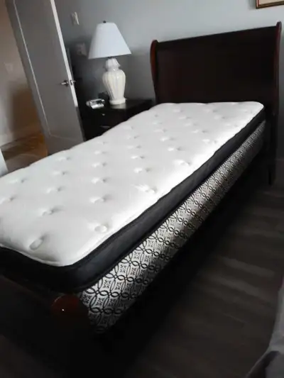 Twin XL Bed, View more