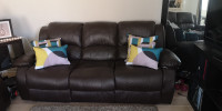 3 SEATER LEATHER RECLINER COUCH/SOFA