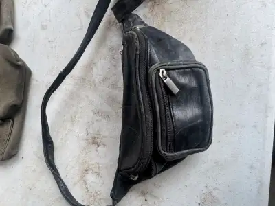 screw or nail pouch with belt, View more