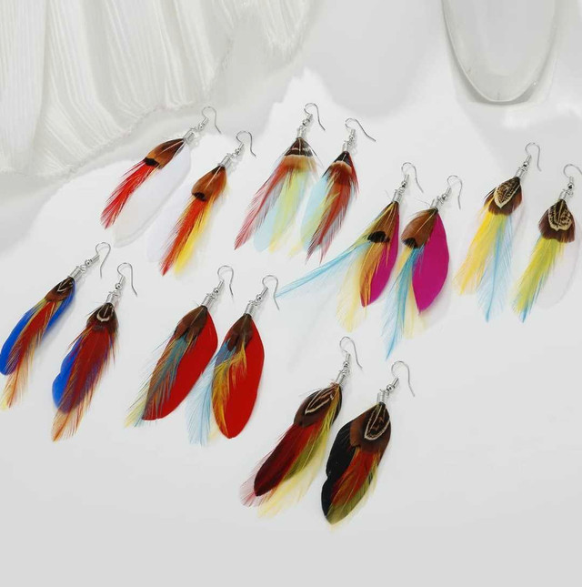 Faux Feather Colorful Earrings in Jewellery & Watches in Winnipeg - Image 2