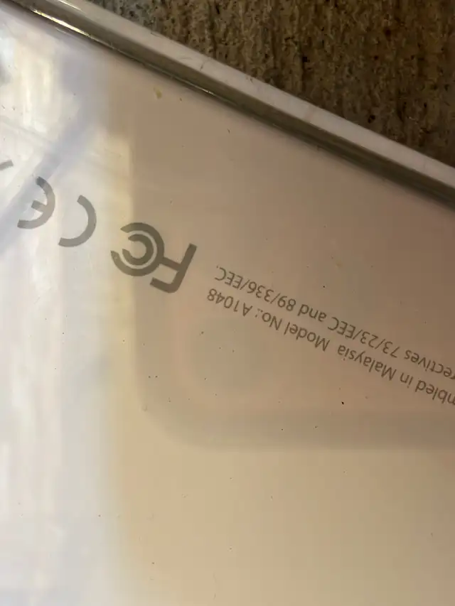 Apple Keyboard - Wired USB A1048606389504343418883