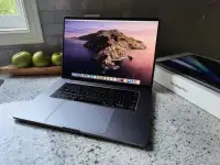 MacBook Pro (16-inch, TouchBar,   2019) (i9, 16GB,    1TB)