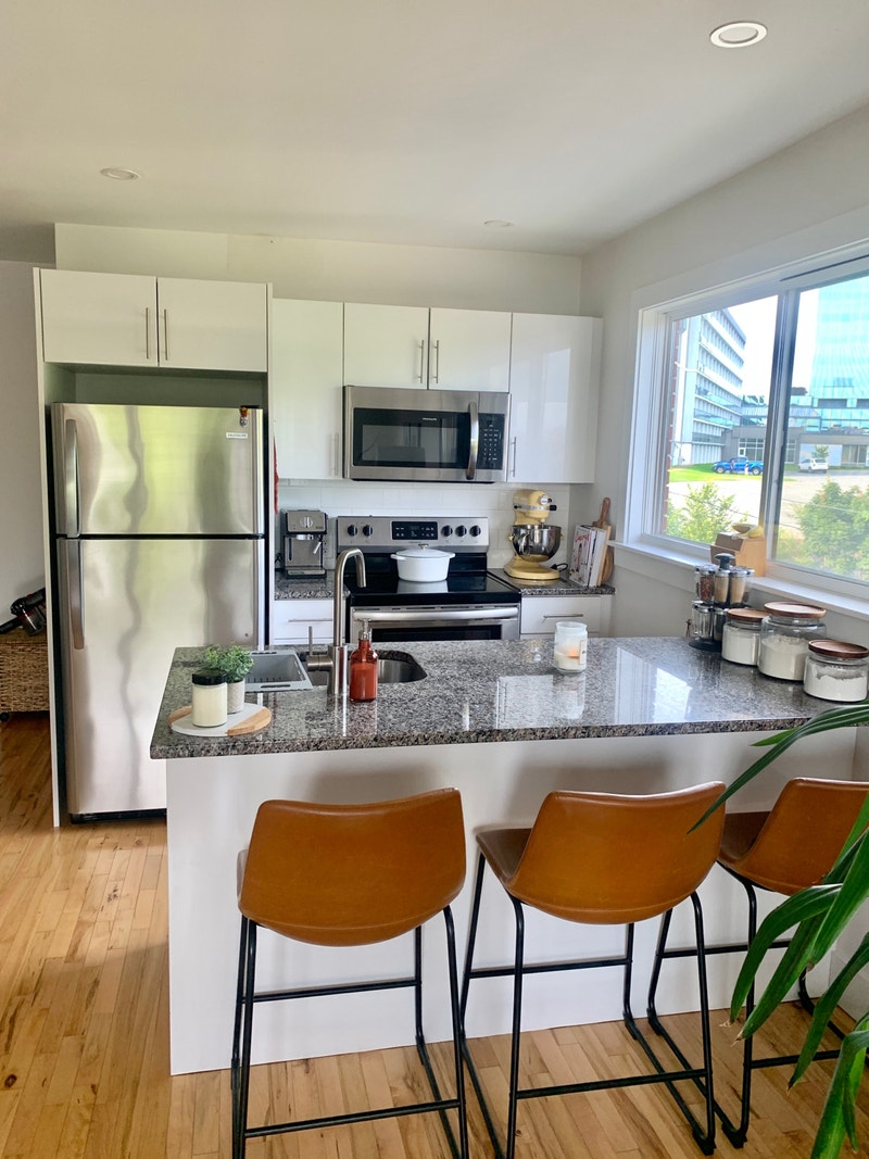 1 bedroom for rent in 2bed/1bath apartment Long Term Rentals