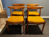 Classic Hans Wegner W1 Oak dining chairs - set of 4 