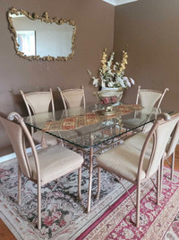 dinning table with 6 chairs. 