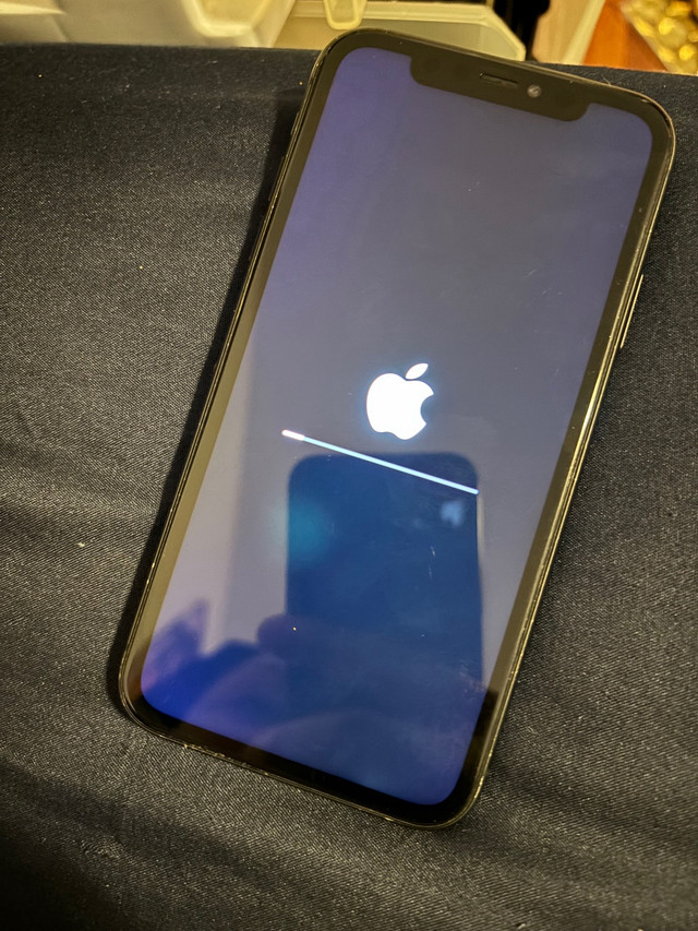 Iphone 11 64 GB used in Cell Phones in Ottawa - Image 2