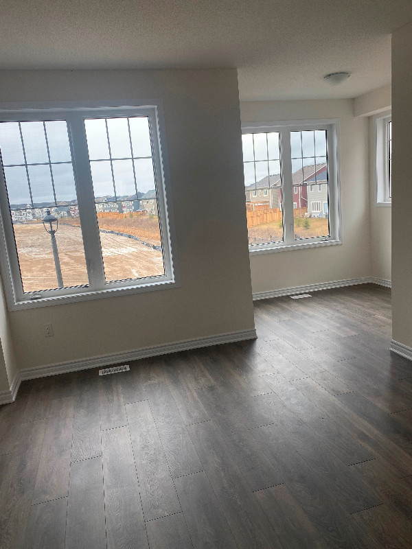 New townhome in east end of Wasaga Beach Ont 3 Bedrooms 2 bath in Ontario - Image 4