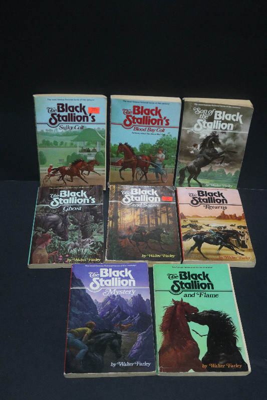 8 Books - Black Stallion Soft Cover Books by Walter Farley in Children & Young Adult in Peterborough - Image 4