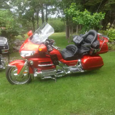 Lots of accessories and wood grain accents. Serious inquiries only 403-829-6465