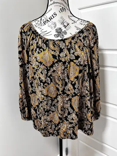 Michael Kors Black and Gold Paisley Blouse size L, View more