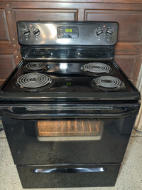 Stove Electric Black Coit Top Frigidaire - Works Great